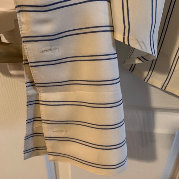 RALPH LAUREN silk French cuff blouse, size 8 - Picture 3 of 4